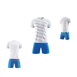 ชุดฟุตบอลสำหรับผู้ชายชุดฟุตบอลดีไซน์ใหม่เสื้อเจอร์ซีย์และกางเกงขาสั้นชุดทีมน้ำหนักเบาระบายอากาศได้ดี - Product Image 4