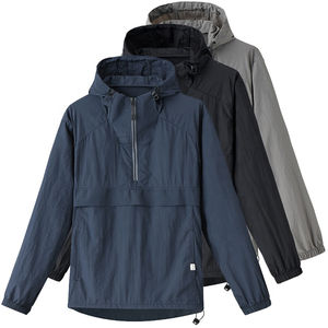 Chaqueta Cortavientos Ligera Personalizada con Capucha y Cremallera de 1/4, Fabricada con Poliéster, para Actividades al Aire Libre en Primavera - Product Image 1