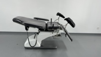 Table d'accouchement électrique multifonctionnelle pour gynécologie et obstétrique