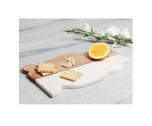 Planche à découper en bois robuste conçue pour les chefs professionnels offrant une résistance aux coupures profondes et au gauchissement au fil du temps - Product Image 3