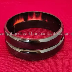 Brazalete de cuerno de animal pulido vikingo Juego de 2 Cuerno natural 100% El mejor regalo para fiestas de Navidad y despedidas de soltera - Product Image 4
