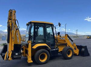 รถตักล้อยาง JCB 3CX ดีเซล ปี 2025 พร้อมรถตักขนาดเล็กแบบมีกำลังยกสูง - Product Image 4