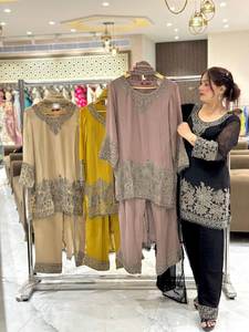 Lanzamiento del nuevo diseñador Party Wear Look Top- Bottom y Dupatta Totalmente cosido - Product Image 4