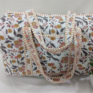 กระเป๋าดัฟเฟิลกระเป๋าผ้าฝ้ายบุนวมพิมพ์ลายบล็อกทำมือสำหรับเดินทางท่องเที่ยวสะพายไหล่แบบพกพาน้ำหนักเบาทนทาน - Product Image 1