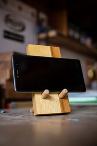 DECORACIONES DE MESA DE OFICINA DE MADERA, fundas de teléfono, soporte, Accesorios inteligentes, buen precio, artesanías de madera para letreros de pared - Product Image 6