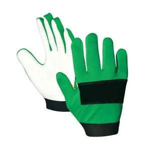 Gants de football gaélique personnalisés par sublimation numérique impression personnalisée gants de football gaélique gants de haute qualité bon marché - Product Image 1