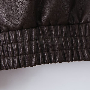 Blouson aviateur en cuir élégant pour femmes Vêtements d'extérieur confortables et ajustés pour la mode et le quotidien - Product Image 5