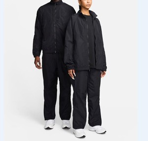 Conjunto de Chándal Cortavientos Personalizado OEM, 100% Nailon, Unisex, 2 Piezas, Chaqueta con Cremallera y Pantalones, Corte Regular - Product Image 1