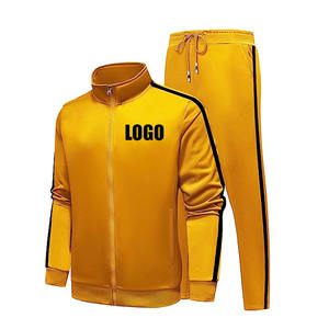 Ensemble d'uniformes de football personnalisables et imprimés, haute respirabilité, maillots et shorts 100 % polyester pour équipes et clubs - Product Image 2