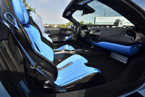 2025 FE-RR-AR-IS SF90กล่องเกียร์อัตโนมัติแบบเปิดประทุนแบบเบาภายในเบาะหนังเทอร์โบไฮบริด R18เครื่องมือมือ ACC - Product Image 3