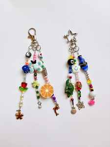 Porte-clés 3 brins avec breloque dépareillée perlée à la main (petite taille) - Product Image 4