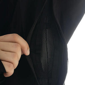 Combinaison de ski de haute qualité imperméable pour l'hiver en plein air, style personnalisé, nouvelle combinaison de ski unisexe de couleur noire - Product Image 4