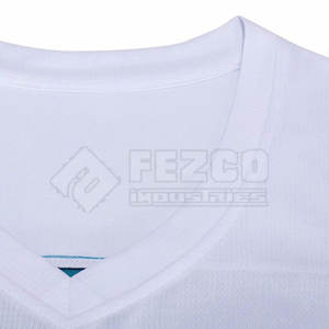 Vêtements de basket-ball unis sur mesure pour hommes, uniforme de sport de grande taille, vêtements respirants à bas prix pour la saison estivale - Product Image 4