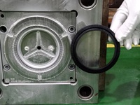 Moulage et moulage par injection en PEEK renforcé de fibres de verre pour le développement médical, électronique et électrique, énergétique
