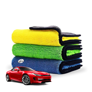 Toalla de Microfibra Ultra Suave de 40x40cm y 800GSM para Detallado Profesional de Automóviles y Limpieza Profunda en Venta - Product Image 1