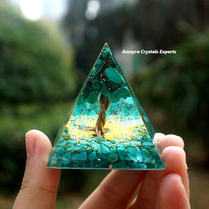 พีระมิดเรซิ่นออร์กอน หินออบซิเดียนดำ หินเพอริดอท พีระมิดรูปทรงต้นไม้ หินธรรมชาติ พีระมิด ขายส่ง ซื้อจาก Amayra Crystals Exports - Product Image 6