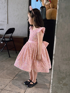 Vestidos de princesa de verano para niñas Vestidos de fiesta en capas de diseño Halter de manga corta lindos Suministro ODM Hecho en Vietnam - Product Image 3