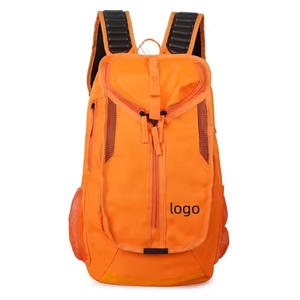 Paquete robusto y ligero que ofrece un almacenamiento organizado y acolchado transpirable adecuado para ir de excursión o estudiar - Product Image 1
