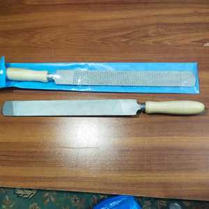 Raspador de Cascos para Caballos de 14 Pulgadas, Certificado CE Mahersi - Product Image 1