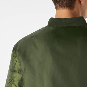 Veste universitaire en satin léger imprimé avec logo personnalisé Veste universitaire en satin de haute qualité pour la vente en ligne - Product Image 6