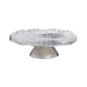 Support à gâteau classique en métal avec finition décorative parfait pour les intérieurs traditionnels Maisons rustiques et cuisines de ferme - Product Image 5