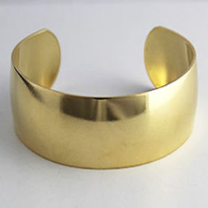 1940 californie vert Floral nouvel an marron vieilli plaqué or martelé bracelet Floral indien en laiton bracelet Artisan bijoux - Product Image 6