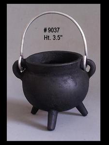Quemador de resina de incienso de hierro hecho a mano y quemador de carbón con mango Caldero de hierro Acabado aromático en negro y dorado - Product Image 2