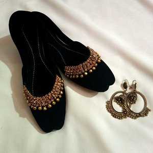 รองเท้าคุสซ่า จุตติ ผู้หญิง สไตล์อินเทรนด์ ปี 2025 ผลิตโดย AA IMPEX งานแฮนด์เมดจากปากีสถาน รองเท้าพันจาบ วัสดุหนังพิเศษ - Product Image 3