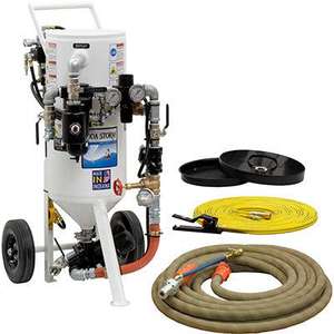 Portátil de 1.5 Cu. Máquina de limpieza con chorro de soda neumática con sistema de retención de presión, manguera multipuerto y válvula de aire automática - Product Image 2