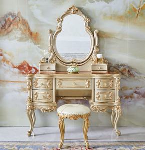 B68 #   Ensemble de lit <span class=keywords><strong>king</strong></span>-<span class=keywords><strong>size</strong></span> en bois massif de chêne français noble, sculpté à la main, avec revêtement en cuir, méritez-le - Product Image 6