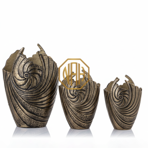 Vase à fleurs en métal coulé en aluminium antique, design texturé décoratif, accent moderne, export direct d'usine - Product Image 6