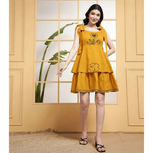 Vestido Corto Deebaco para Mujer, Amarillo, Corte en A, con Bordado Floral, Sin Mangas, Estilo Casual de Verano, Estilo Occidental - Product Image 1