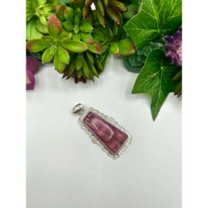 Colgante Navajo Hecho a Mano con Bisel de Concha de Ostra Espinosa Morada en Plata de Ley, Tecnología Única de Incrustación en Bisel - Product Image 3