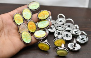 Triplet opale Vintage laiton Designer lunette réglage argent plaqué brillant assorti Original même pierre déclaration anneaux beaux anneaux - Product Image 2