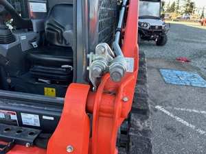 รถลื่นไถล SVL65-2 2021 Kubota: โรงไฟฟ้าขนาดกะทัดรัดสำหรับการเคลื่อนย้ายดินอย่างมีประสิทธิภาพ - Product Image 5