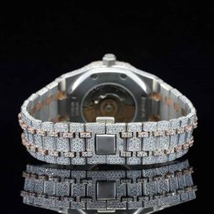 นาฬิกาหรูรุ่นลิมิเต็ดอิดิชั่น ระบบควอตซ์ Miyota กระจกแซฟไฟร์ ตัวเรือนสแตนเลสสตีลสองสี พร้อมฟังก์ชั่นวันที่อัตโนมัติ ประดับคริสตัล - Product Image 2