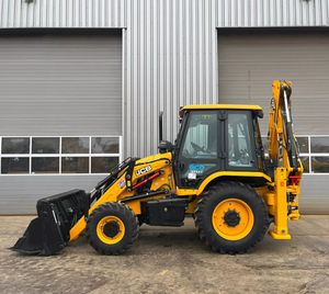 Retroexcavadora cargadora sobre orugas JCB 3DX Plus con motor central PLC y componentes de engranajes - Product Image 1