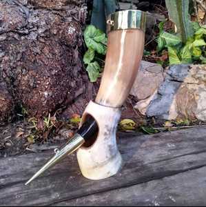 100% meilleure qualité de corne à boire Viking sans danger pour les aliments véritable corne de boeuf corne à boire Viking avec belle sculptée à bas prix - Product Image 1