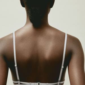 Soutien-gorge de sport personnalisé pour femmes, haute résistance, puissant, pour la salle de sport, le fitness et le yoga, avec logo personnalisé - Product Image 4