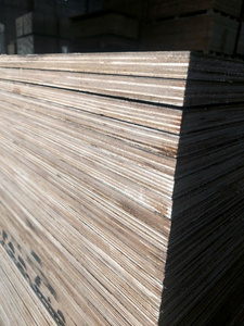 Film de mélamine à surface lisse Contreplaqué E2 écologique 3-4 fois réutilisable pour la cuisine et l'entrepôt Fabriqué au Vietnam - Product Image 4