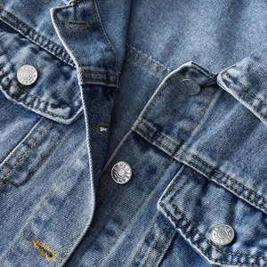 Chaqueta vaquera informal de gran tamaño para mujer, abrigo abotonado de otoño, decoración bordada con relleno de algodón, teñido liso para mujer - Product Image 3