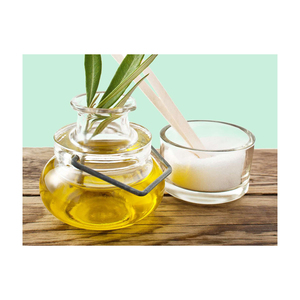 Aceite portador de oliva virgen extra de Grado Superior 100% líquido prensado en frío natural puro para uso en alimentos y cabello al mejor precio - Product Image 1