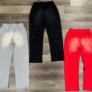 Pantalon de survêtement évasé délavé à l'acide pour hommes en gros | Fabricant de vêtements de détail en coton éponge de qualité supérieure, logo brodé et strass - Product Image 4