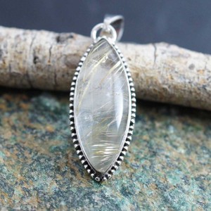 Colgante bohemio de Plata de Ley 925, abalorio artesanal de diseñador de Cuarzo rutilado con incrustaciones de ajuste de bisel para diseño Rava - Product Image 2