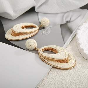 ต่างหูห่วงปาล์มทำด้วยมือสำหรับผู้หญิงเครื่องประดับแบบห้อยสไตล์โบฮีเมียนน้ำหนักเบาวันหยุดพักผ่อนชายหาดในฤดูร้อนดีไซน์แบบฟางทรงรีทรงกลม - Product Image 5