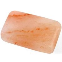 Savon de Luxe Personnalisable au Sel de l'Himalaya avec Base en Pierre Sculptée pour une Expérience de Bain Ultime