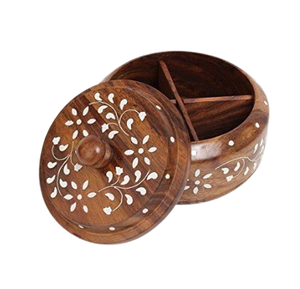Boîte à Vaisselle Gravée Design Boîte à Épices Masala Dani à Quatre Compartiments Récipient à Épices en Bois avec Cuillère Stockée - Product Image 4