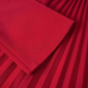 เดรสสีแดงแขนยาว เปิดไหล่ ทรงเข้ารูป จับจีบ วัสดุคุณภาพสูง เหมาะสำหรับงานปาร์ตี้/ถ่ายภาพ/งานกลางคืน - Product Image 4