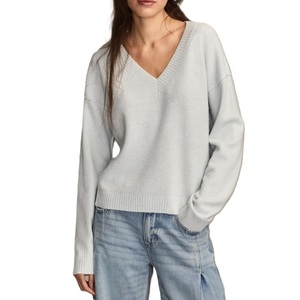 OEM haute qualité 100% coton pull à col en V pour femmes style décontracté ordinateur tricoté couleur unie hiver mode - Product Image 1