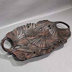 Bandeja marrón artística en forma de hoja con superficie texturizada perfecta para exhibir postres y mejorar la decoración de la Mesa - Product Image 3